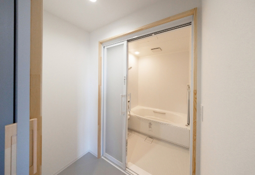 ポプラライフの浴室